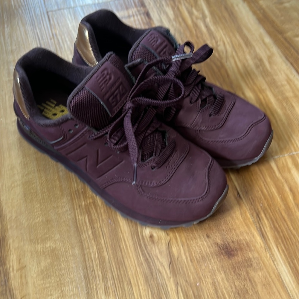 New balance size 7 tennis shoes